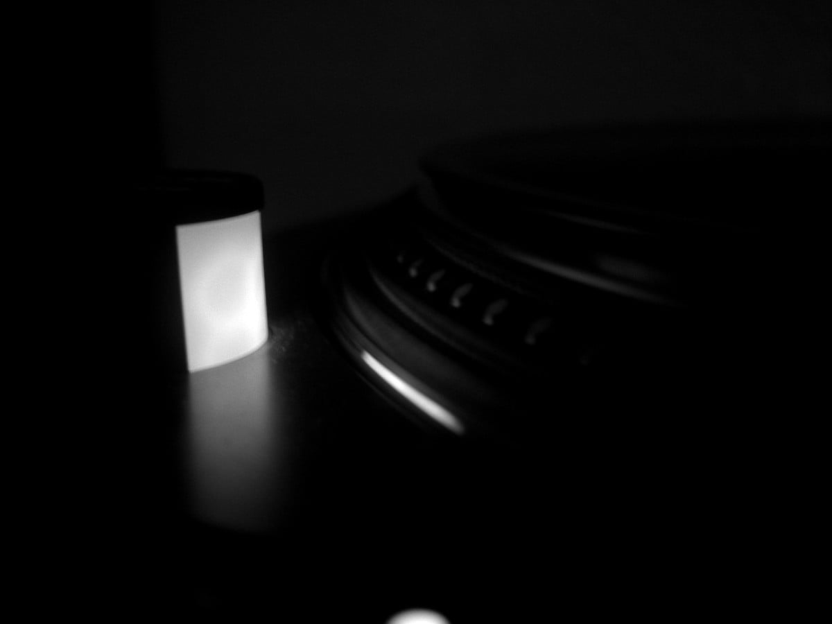 HD achtergrond / draaitafels, zwarte, witte, zwart-witte, licht