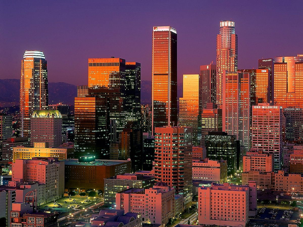 Stad, stadsgezicht, metropolis, wolkenkrabbers, toren (Californië) / achtergrond afbeelding 1600x1200